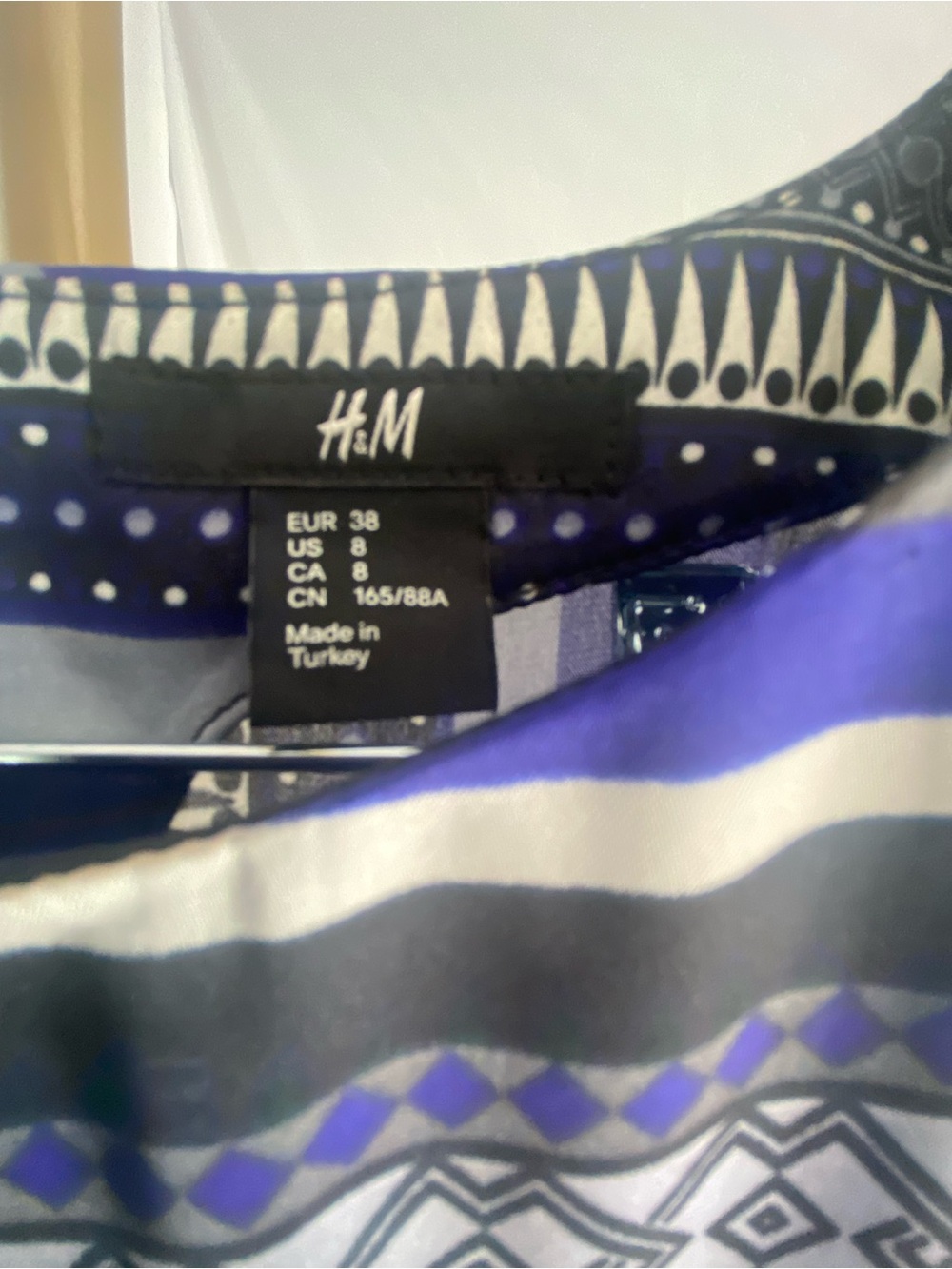 H&M Geometric Scarf Print Shift Dress Blue Gray Cream Size 8 - Picture 3 of 6